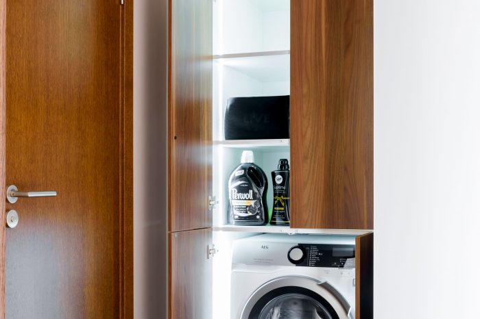 Iebūvējamais skapis ar apgaismojumu | Albero Mēbeles